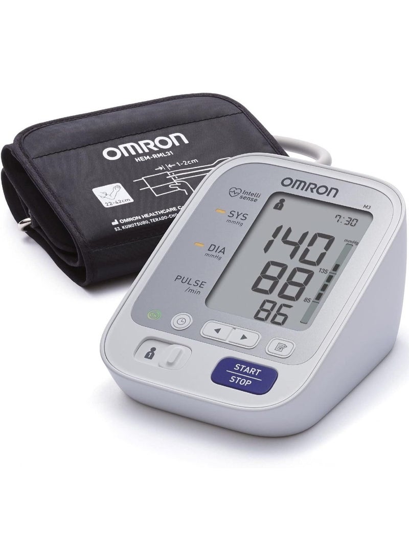 أومرون جهاز قياس ضغط الدم أومرون M3 كومفورت - سوار Intelli Wrap (22-42 سم)، جهاز قياس ضغط الدم الرقمي الأوتوماتيكي المعتمد سريريًا مع خاصية الكشف عن عدم انتظام ضربات القلب ومؤشر ارتفاع ضغط الدم - Image 1